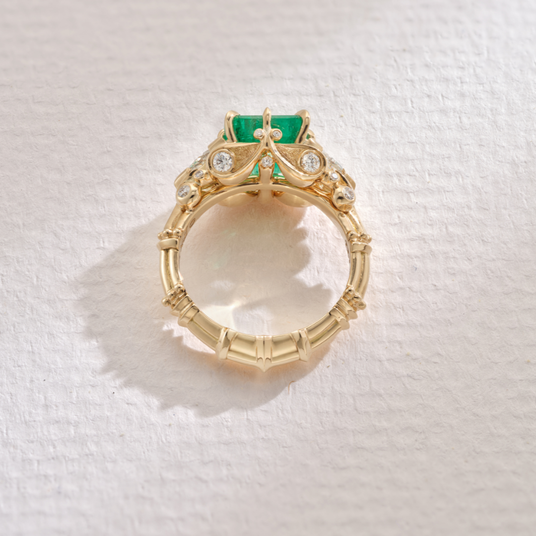 One-of-a-Kind Emerald Ring with Diamond Trillion