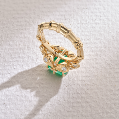 One-of-a-Kind Emerald Ring with Diamond Trillion