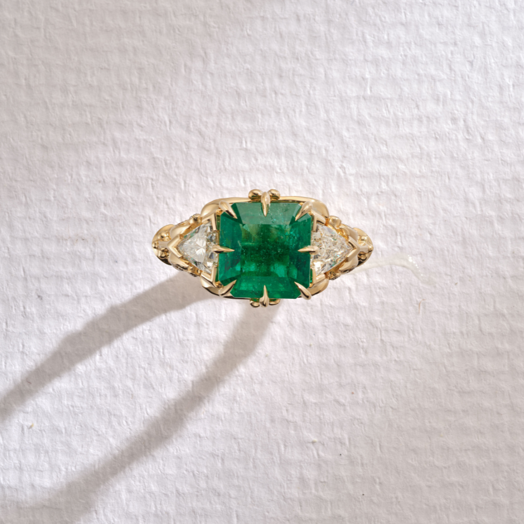 One-of-a-Kind Emerald Ring with Diamond Trillion