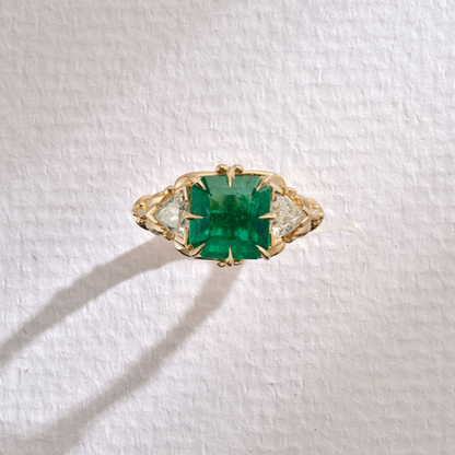 One-of-a-Kind Emerald Ring with Diamond Trillion