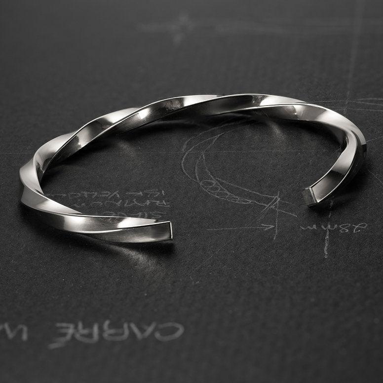 Carré Silver Cuff