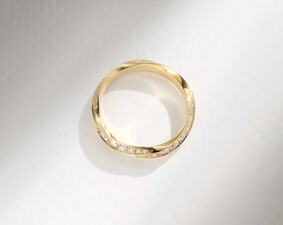 Carrè Wide Ring